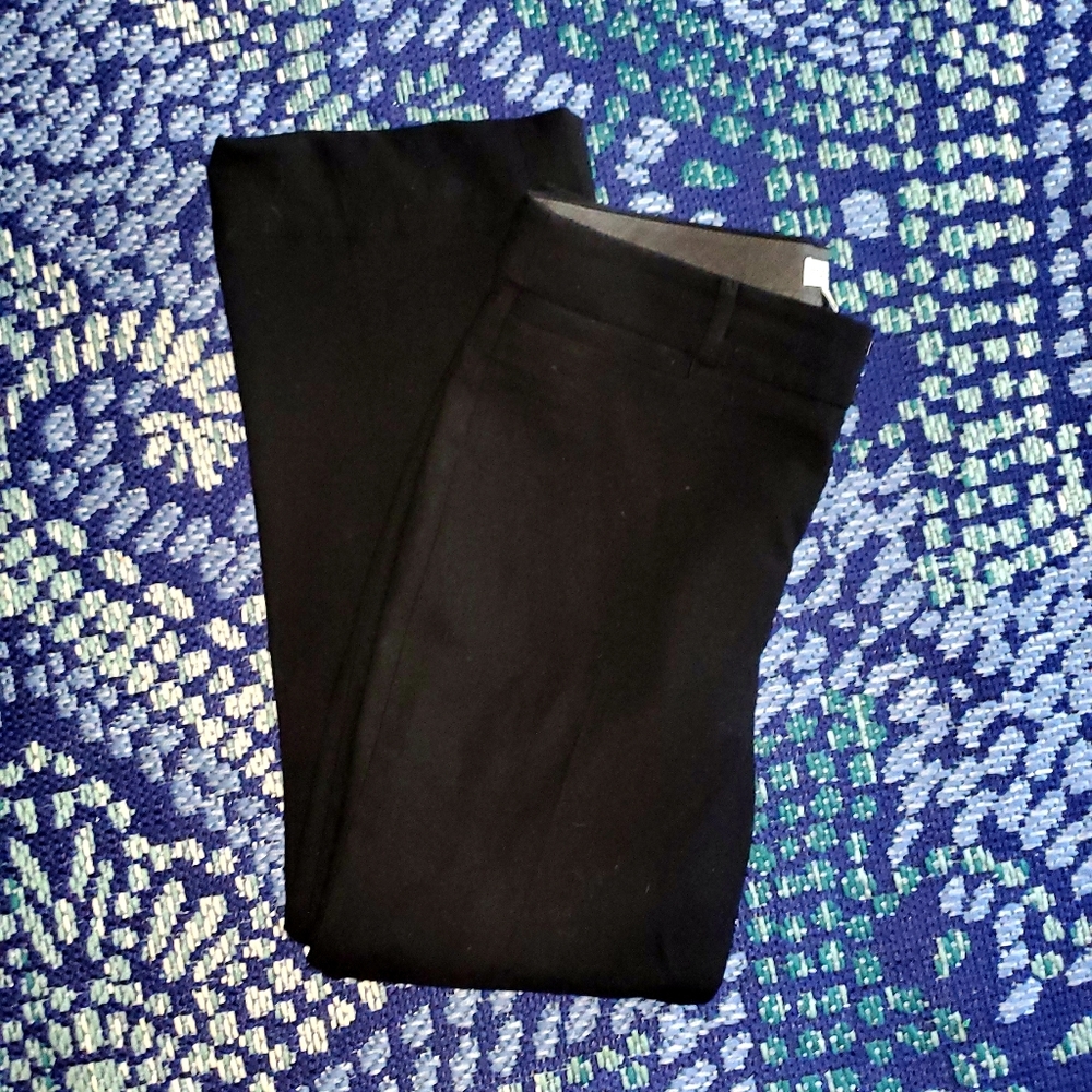 Banana Republic black dress pants. Wool with rayon